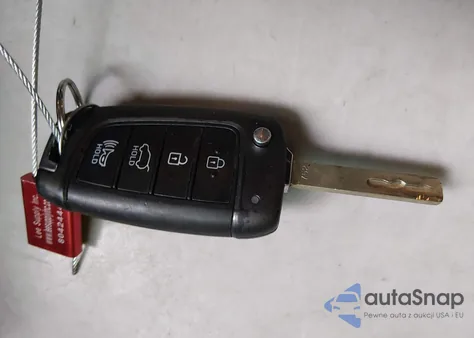 2018 Hyundai Kona Se из США, поврежденный, VIN KM8K12AAXJU155444